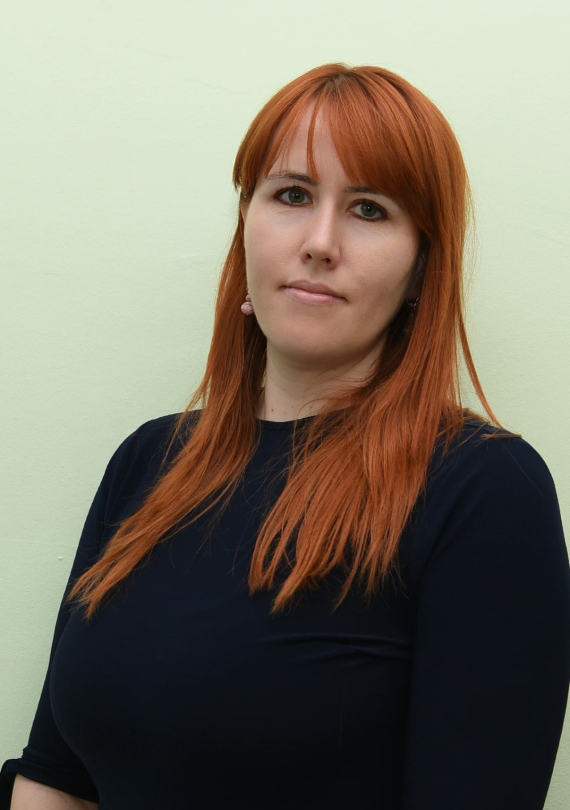 Ec. Ciarnău Loredana