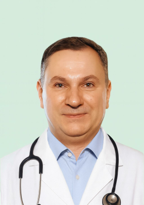 Dr.  Dragoș Ciprian