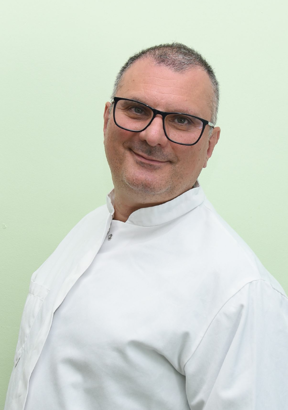 Dr. Florescu Daniel